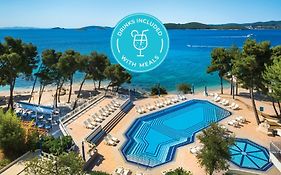 Aminess Grand Azur Hotel